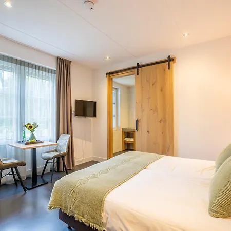 Luxury With Sauna For 12