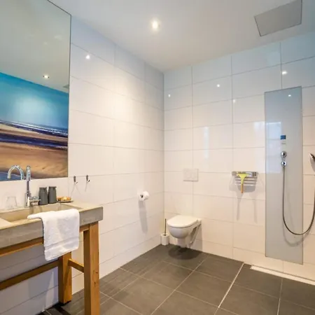 بيت للعطل Luxury With Sauna For 12 *